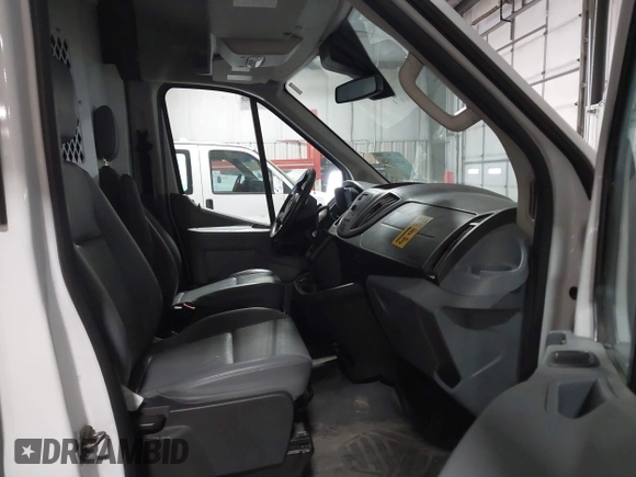 2019 Ford Transit with VIN 1FTBW2CM6KKB73059, listed as a IAAI auction lot 42143526 with 114,147 mi miles. Bid and sale history available at carsss.com. Image 5.