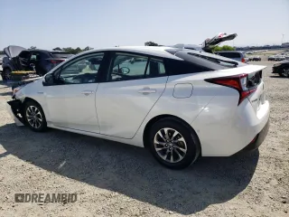 2020 Toyota Prius L Eco with VIN JTDKARFU6L3124832, listed as a Copart auction lot 60941025 with 42,646 mi miles and Salvage title. Bid and sale history available at DreamBid. Image 2.
