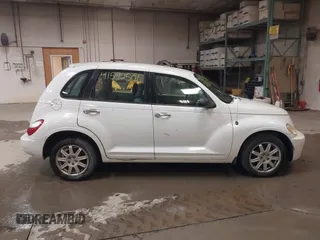 2009 Chrysler PT Cruiser with VIN 3A8FY489X9T543605, listed as a IAAI auction lot 41592501 with 96,825 mi miles and . Bid and sale history available at DreamBid. Image 14.