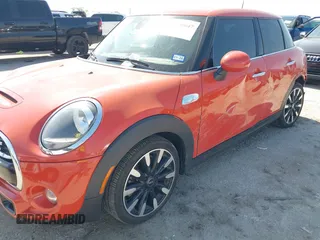 2019 MINI Hardtop 4 Door Cooper S with VIN WMWXU3C57K2B64946, listed as a IAAI auction lot 42240647 with 87,704 mi miles and . Bid and sale history available at DreamBid. Image 6.