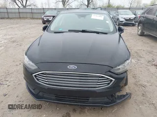 2018 Ford Fusion SE with VIN 3FA6P0HD7JR275157, listed as a IAAI auction lot 41961008 with 120,111 mi miles. Bid and sale history available at carsss.com. Image 12.