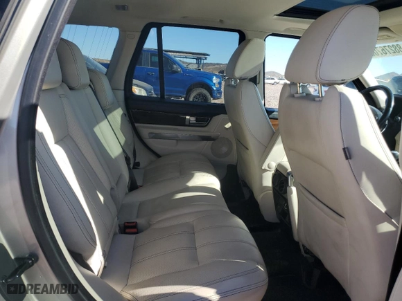 2010 Land Rover Range Rover Sport HSE LUX with VIN SALSK2D49AA244679, listed as a Copart auction lot 88276705 with 170,214 mi miles and Clean Title. Bid and sale history available at carsss.com. Image 10.
