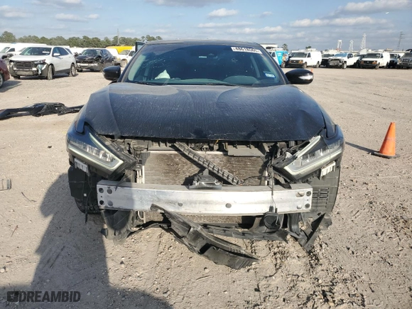 2020 Nissan Maxima SL with VIN 1N4AA6DV4LC373559, listed as a Copart auction lot 48618565 with 87,850 mi miles and Salvage Title. Bid and sale history available at carsss.com. Image 5.
