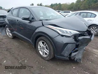 2021 Toyota C-HR LE z VIN NMTKHMBX3MR125580, wystawiony jako IAAI lot #42165610 z przebiegiem 36 511 mil mil oraz . Historia ofert i sprzedaży dostępna na DreamBid. Obrazek 1.