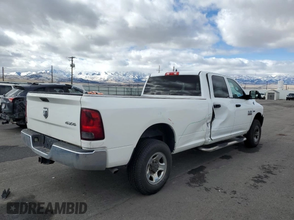 2013 Ram 2500 Tradesman z VIN 3C6TR5HT5DG560300, wystawiony jako Copart lot #44741345 z przebiegiem 213 016 mil mil oraz Szkoda całkowita • Salvage title. Historia ofert i sprzedaży dostępna na DreamBid. Obrazek 3.