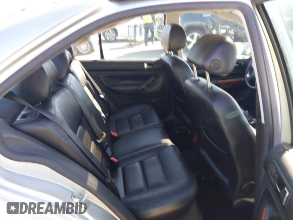 2003 Volkswagen Jetta с VIN 3VWTH69MX3M065354, выставлен на аукционе IAAI как лот 41797542 с пробегом 83 863 миль миль и . История ставок и продаж доступна на DreamBid. Изображение 8.