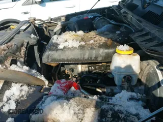 2019 Ram 1500 Express z VIN 1C6RR7FG0KS533796, wystawiony jako IAAI lot #41690178 z przebiegiem 91 504 mil mil oraz . Historia ofert i sprzedaży dostępna na DreamBid. Obrazek 20.