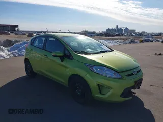 2013 Ford Fiesta SE with VIN 3FADP4EJ2DM162551, listed as a IAAI auction lot 41775724 with 166,750 mi miles. Bid and sale history available at carsss.com. Image 1.