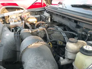 2008 Ford F-150 XL с VIN 1FTRF12258KC55933, выставлен на аукционе IAAI как лот 42963686 с пробегом 99 802 миль миль и . История ставок и продаж доступна на DreamBid. Изображение 19.