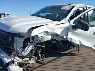 2024 Chevrolet Silverado 1500 Custom with VIN 3GCPDBEK9RG299263, listed as a IAAI auction lot 40818809 with 4,481 mi miles and . Bid and sale history available at DreamBid. Image 6.