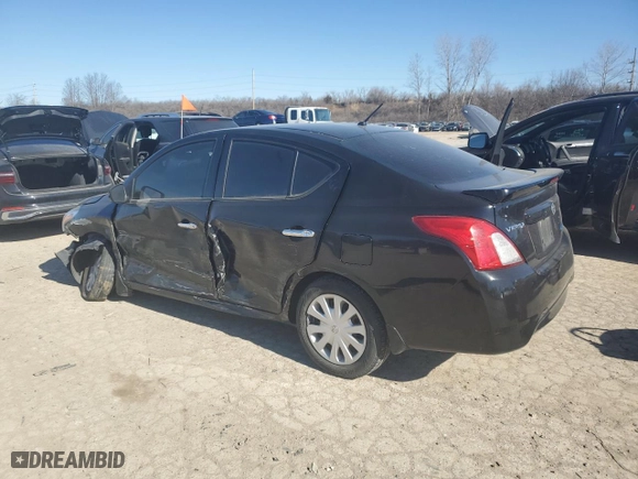 2015 Nissan Versa SV with VIN 3N1CN7AP8FL921710, listed as a Copart auction lot 47211155 with 175,697 mi miles and Salvage Title. Bid and sale history available at carsss.com. Image 2.