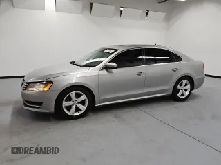 2013 Volkswagen Passat SE with VIN 1VWBP7A33DC114159, listed as a Copart auction lot 57087575 with 194,048 mi miles and Clean title. Bid and sale history available at DreamBid. Image 1.