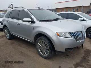 2012 Lincoln MKX with VIN 2LMDJ6JK6CBL15454, listed as a IAAI auction lot 41482972 with 144,660 mi miles. Bid and sale history available at carsss.com. Image 1.