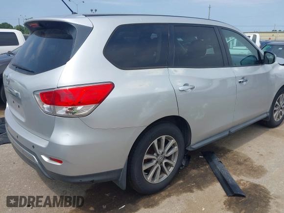 2014 Nissan Pathfinder Platinum z VIN 5N1AR2MN7EC728444, wystawiony jako IAAI lot #42322465 z przebiegiem 110 167 mil mil oraz . Historia ofert i sprzedaży dostępna na DreamBid. Obrazek 4.