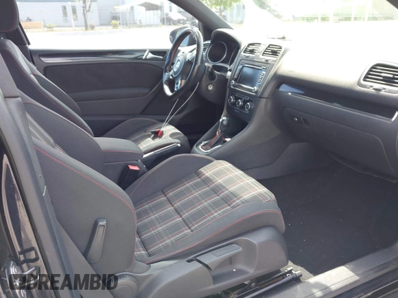 2011 Volkswagen GTI PZEV с VIN WVWFD7AJ9BW088903, выставлен на аукционе IAAI как лот 42100212 с пробегом 165 808 миль миль и . История ставок и продаж доступна на DreamBid. Изображение 5.