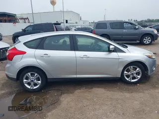 2013 Ford Focus SE with VIN 1FADP3K20DL279912, listed as a IAAI auction lot 41879460 with 189,782 mi miles. Bid and sale history available at carsss.com. Image 14.