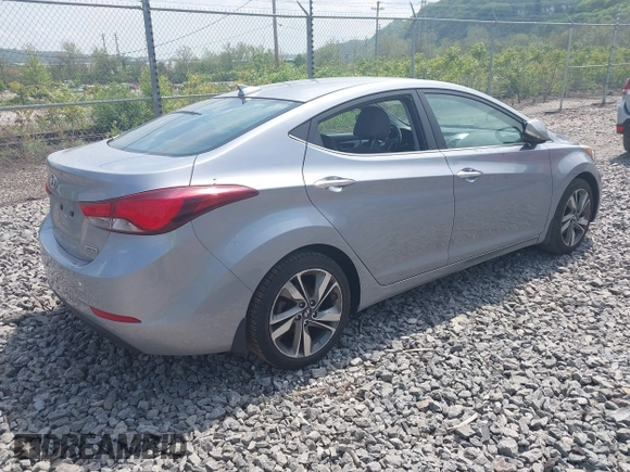 2015 Hyundai Elantra SE z VIN 5NPDH4AE8FH620540, wystawiony jako IAAI lot #42185857 z przebiegiem 79 568 mil mil oraz . Historia ofert i sprzedaży dostępna na DreamBid. Obrazek 4.