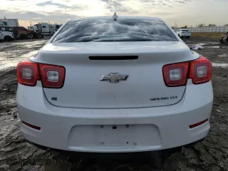 2015 Chevrolet Malibu LTZ with VIN 1G11F5SL2FF163674, listed as a Copart auction lot 89124335 with 95,914 mi miles and Salvage Title. Bid and sale history available at carsss.com. Image 6.