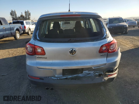 2011 Volkswagen Tiguan with VIN WVGCV7AXXBW502013, listed as a Copart auction lot 88782505 with 45,091 mi miles and Salvage Title. Bid and sale history available at DreamBid. Image 6.