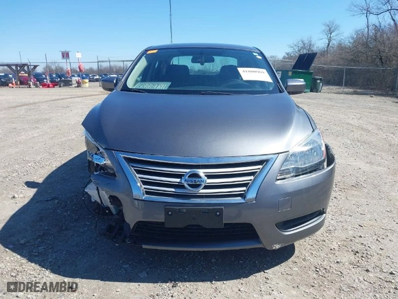 2015 Nissan Sentra SR with VIN 3N1AB7AP7FL681047, listed as a IAAI auction lot 41800969 with NaN miles. Bid and sale history available at carsss.com. Image 13.