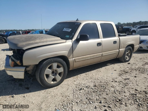 2006 Chevrolet Silverado 1500 LT1 with VIN 2GCEC13T061176102, listed as a Copart auction lot 52390965 with 215,312 mi miles and Salvage Title. Bid and sale history available at carsss.com. Image 1.