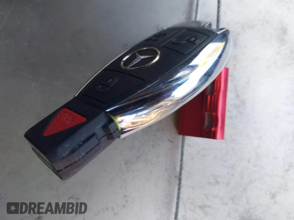 2014 Mercedes-Benz C 250 Sport с VIN WDDGF4HB1ER306501, выставлен на аукционе IAAI как лот 42261939 с пробегом 69 729 миль миль и . История ставок и продаж доступна на DreamBid. Изображение 11.