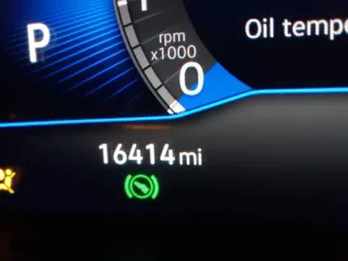 2024 Volkswagen Tiguan SE with VIN 3VV2B7AX7RM043477, listed as a IAAI auction lot 41353480 with 16,414 mi miles. Bid and sale history available at carsss.com. Image 15.