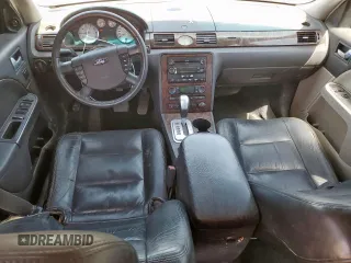 2005 Ford Five Hundred Limited с VIN 1FAHP281X5G134638, выставлен на аукционе Copart как лот 58256315 с пробегом Не указан миль и Чистый • Clean title. История ставок и продаж доступна на DreamBid. Изображение 8.