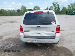 2012 Ford Escape XLT z VIN 1FMCU9DG2CKB18584, wystawiony jako IAAI lot #42469881 z przebiegiem 166 469 mil mil oraz . Historia ofert i sprzedaży dostępna na DreamBid. Obrazek 16.