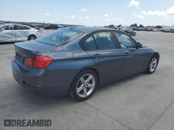 2013 BMW 3 Series 320i xDrive с VIN WBA3C3C53DF980210, выставлен на аукционе Copart как лот 56383714 с пробегом 115 824 миль миль и Списание • Salvage title. История ставок и продаж доступна на DreamBid. Изображение 3.