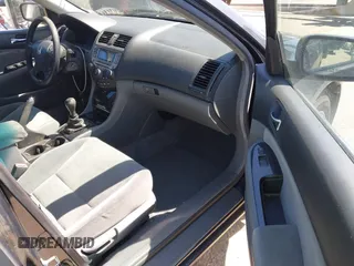 2006 Honda Accord LX SE with VIN 1HGCM55336A041275, listed as a IAAI auction lot 41846071 with 208,283 mi miles and . Bid and sale history available at DreamBid. Image 5.