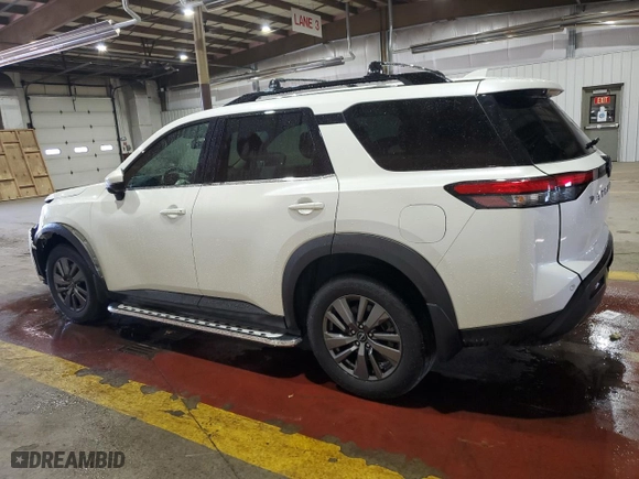 2022 Nissan Pathfinder SV with VIN 5N1DR3BC0NC246077, listed as a Copart auction lot 48741345 with 38,772 mi miles and Salvage Title. Bid and sale history available at carsss.com. Image 2.