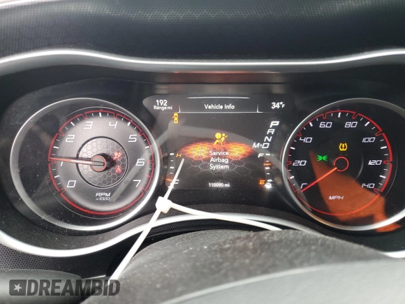 2015 Dodge Charger SXT z VIN 2C3CDXHG4FH844496, wystawiony jako Copart lot #86100084 z przebiegiem 110 090 mil mil oraz Szkoda całkowita • Salvage title. Historia ofert i sprzedaży dostępna na DreamBid. Obrazek 9.