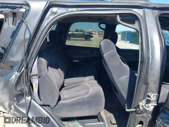 2002 Chevrolet Tahoe LT z VIN 1GNEC13Z42R319646, wystawiony jako IAAI lot #41623259 z przebiegiem 250 430 mil mil oraz . Historia ofert i sprzedaży dostępna na DreamBid. Obrazek 8.