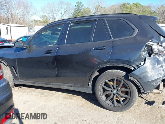 2019 BMW X5 xDrive40i with VIN 5UXCR6C55KLL01781, listed as a IAAI auction lot 38676093 with 1 mi miles. Bid and sale history available at carsss.com. Image 13.