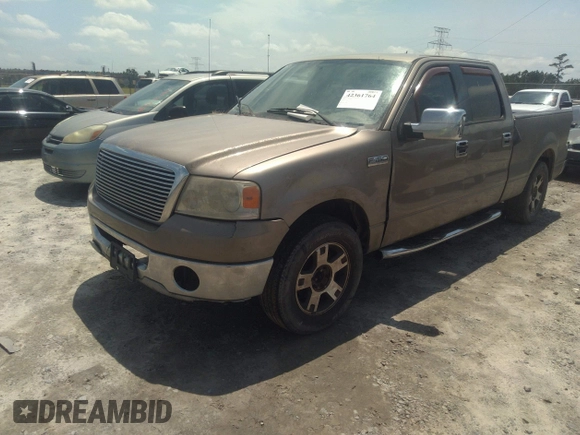 2006 Ford F-150 XLT z VIN 1FTPW12VX6KD51846, wystawiony jako IAAI lot #42361764 z przebiegiem 430 270 mil mil oraz . Historia ofert i sprzedaży dostępna na DreamBid. Obrazek 2.