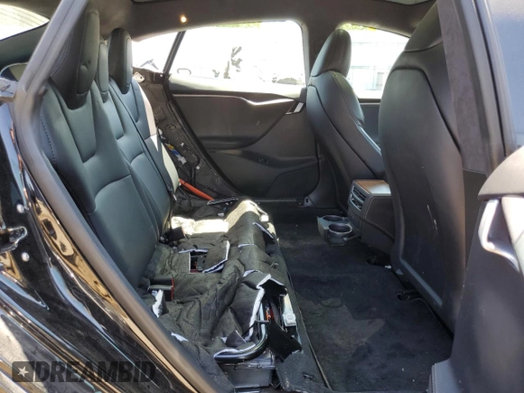 2021 Tesla Model S Long Range Plus z VIN 5YJSA1E29MF417453, wystawiony jako Copart lot #61480025 z przebiegiem 83 526 mil mil oraz Szkoda całkowita • Salvage title. Historia ofert i sprzedaży dostępna na DreamBid. Obrazek 10.