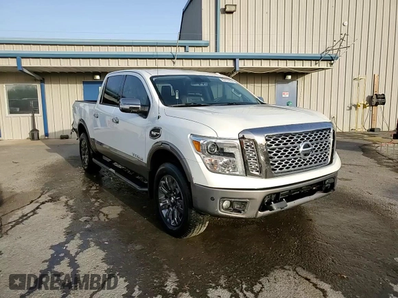 2017 Nissan Titan SV z VIN 1N6AA1E53HN537209, wystawiony jako Copart lot #82431934 z przebiegiem 119 148 mil mil oraz Szkoda całkowita • Salvage title. Historia ofert i sprzedaży dostępna na DreamBid. Obrazek 13.