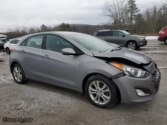 2014 Hyundai Elantra GT with VIN KMHD35LH2EU224647, listed as a Copart auction lot 46841115 with NaN miles and Clean Title. Bid and sale history available at carsss.com. Image 4.