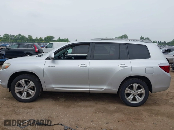 2008 Toyota Highlander Sport with VIN JTEES43AX82033014, listed as a IAAI auction lot 42517366 with 245,368 mi miles and . Bid and sale history available at DreamBid. Image 14.