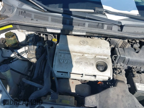2004 Toyota Sienna XLE z VIN 5TDZA22C84S147404, wystawiony jako IAAI lot #41638416 z przebiegiem 181 672 mil mil oraz . Historia ofert i sprzedaży dostępna na DreamBid. Obrazek 10.