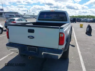 2010 Ford F-250 XL with VIN 1FTSX2B5XAEB31031, listed as a IAAI auction lot 42197472 with 227,966 mi miles and . Bid and sale history available at DreamBid. Image 4.