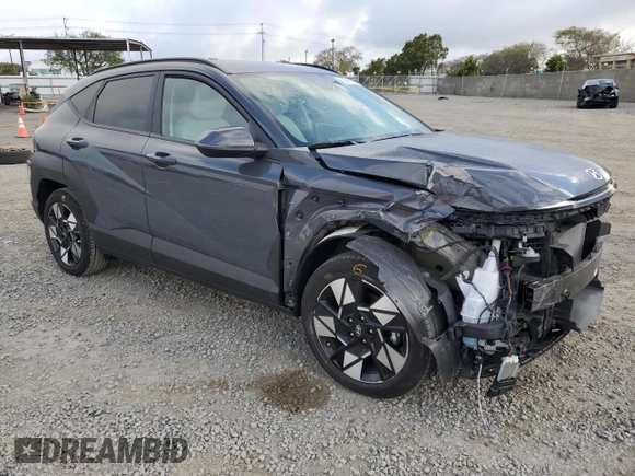 2024 Hyundai Kona SEL with VIN KM8HB3AB2RU095418, listed as a Copart auction lot 50947045 with 10,372 mi miles and Salvage Title. Bid and sale history available at carsss.com. Image 4.