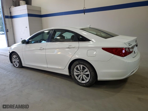 2011 Hyundai Sonata GLS PZEV with VIN 5NPEB4AC4BH157214, listed as a Copart auction lot 76178894 with 191,041 mi miles and Salvage Title. Bid and sale history available at carsss.com. Image 2.