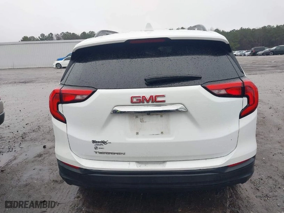 2020 GMC Terrain SLE with VIN 3GKALMEV3LL210420, listed as a IAAI auction lot 41572101 with 59,866 mi miles. Bid and sale history available at carsss.com. Image 17.