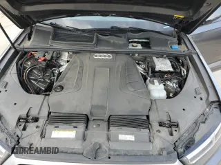 2019 Audi Q7 Premium Plus z VIN WA1LHAF79KD037702, wystawiony jako Copart lot #59628035 z przebiegiem Nie podano mil oraz Szkoda całkowita • Salvage title. Historia ofert i sprzedaży dostępna na DreamBid. Obrazek 12.