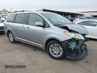 2013 Toyota Sienna XLE AAS с VIN 5TDYK3DCXDS312672, выставлен на аукционе IAAI как лот 41521263 с пробегом 183 707 миль миль и . История ставок и продаж доступна на DreamBid. Изображение 1.