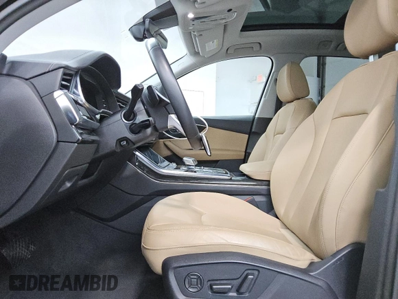 2023 Audi Q7 Premium with VIN WA1AXBF78PD010997, listed as a Copart auction lot 48473305 with 40,258 mi miles and Clean title. Bid and sale history available at DreamBid. Image 7.