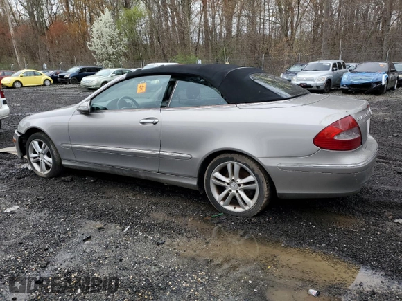 2008 Mercedes-Benz CLK 350 с VIN WDBTK56F38T090771, выставлен на аукционе Copart как лот 51752535 с пробегом Не указан миль и Списание • Salvage title. История ставок и продаж доступна на DreamBid. Изображение 2.