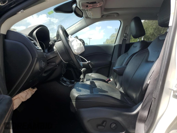 2018 Jeep Compass Limited with VIN 3C4NJDCB3JT402168, listed as a Copart auction lot 55512445 with 49,832 mi miles and Salvage Title. Bid and sale history available at DreamBid. Image 7.